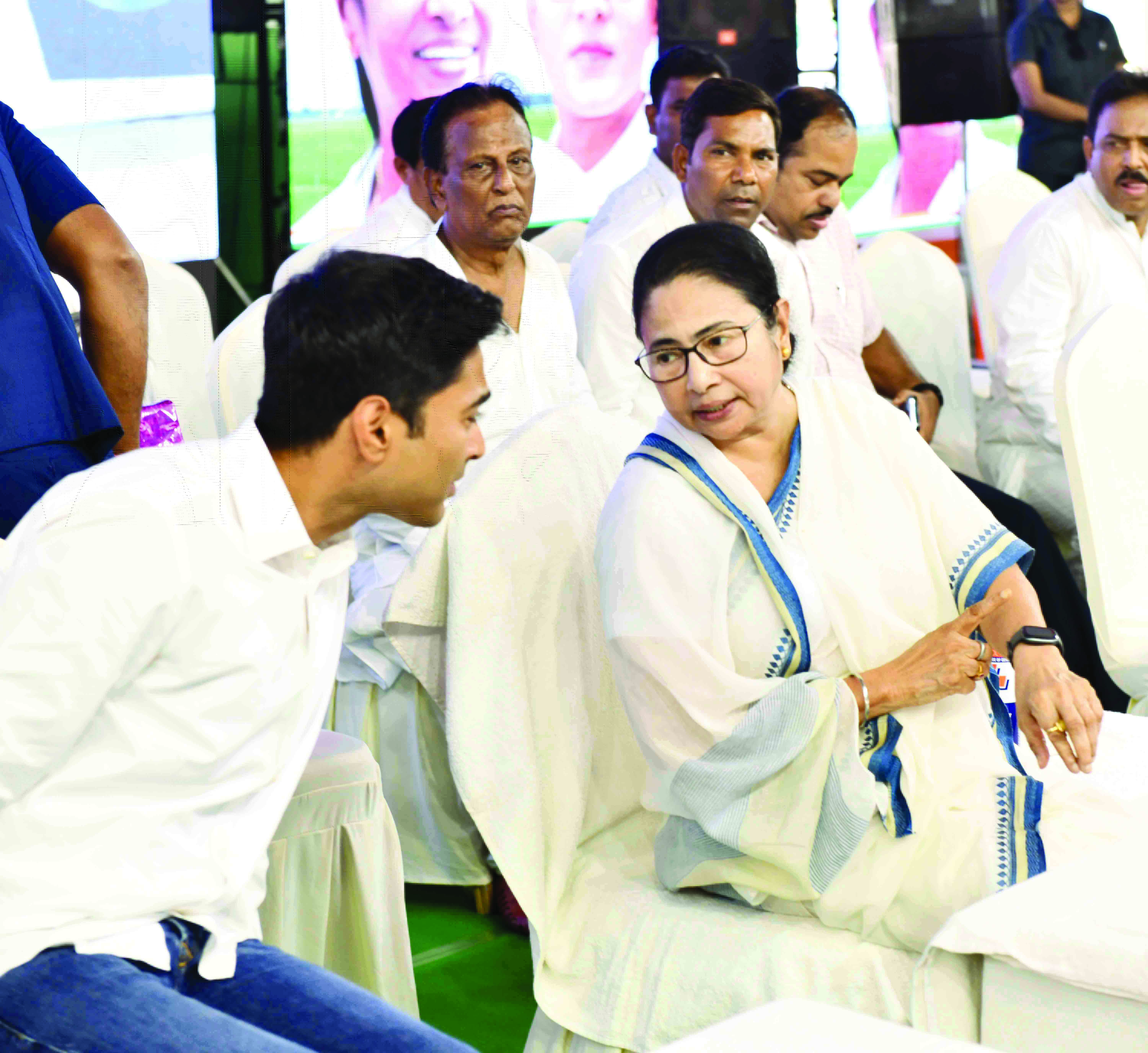 Mamata & Abhishek to join Oppn leaders meet in Patna on June 23 Mamata & Abhishek to join Oppn leaders meet in Patna on June 23