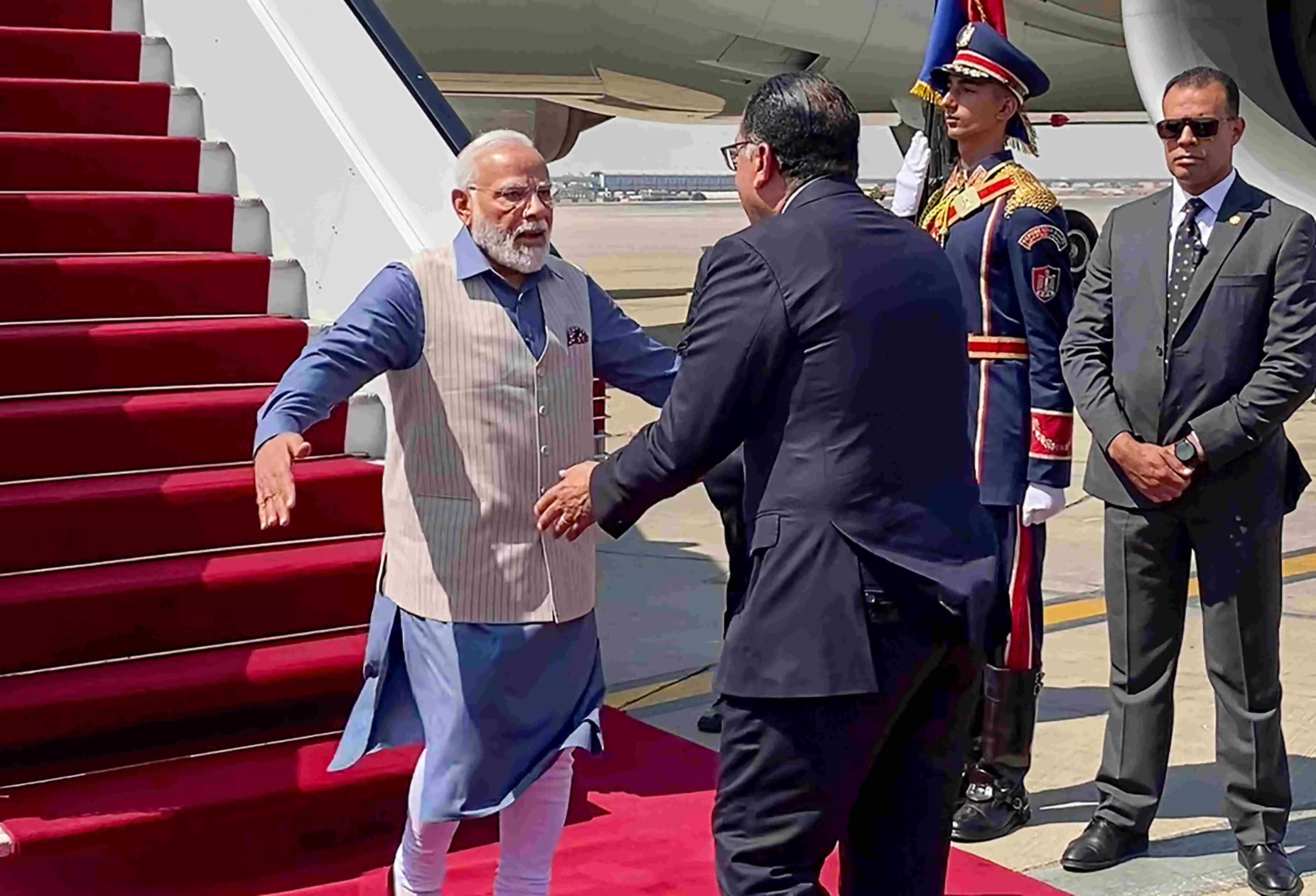 PM Modi meets Egyptian counterpart, top ministers; discusses deepening trade ties, strengthening strategic partnership