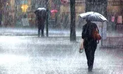 Lightning strikes kill 10 as pre-monsoon rains lash Pakistans eastern Punjab province