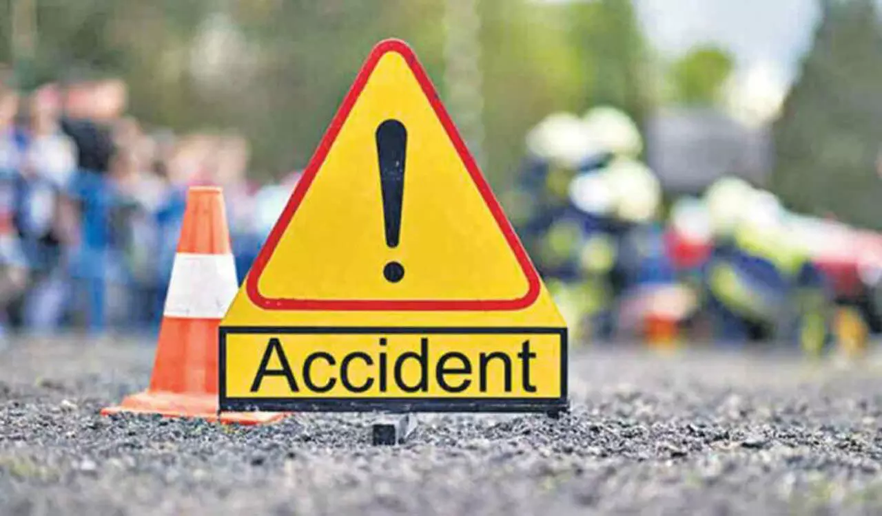 3 killed in Hooghly road mishap