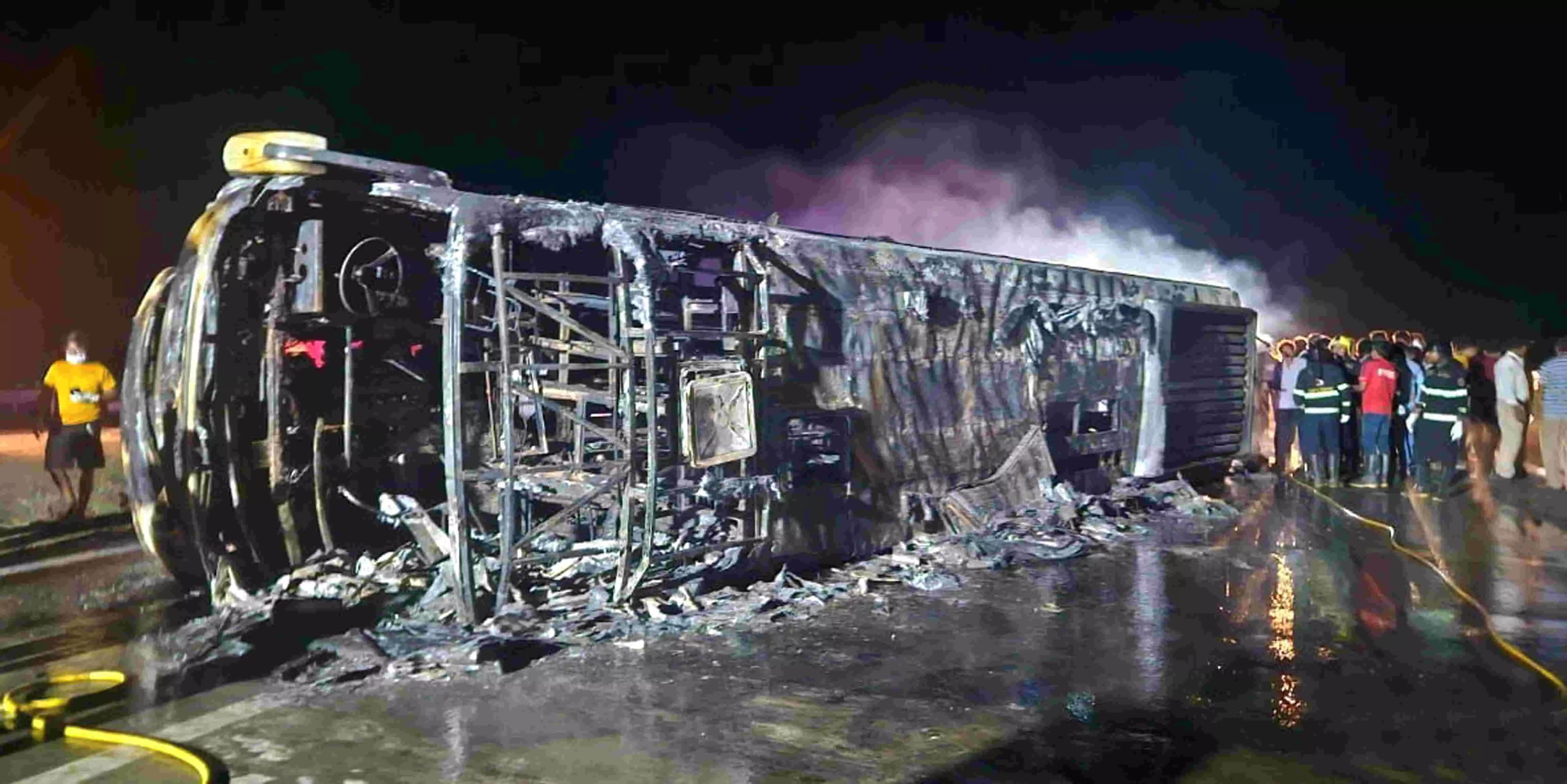 Maharashtra bus tragedy: Several dead many hurt