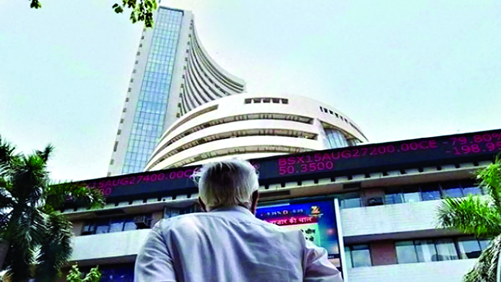 Macro economic data, global factors to guide markets this week: Analysts
