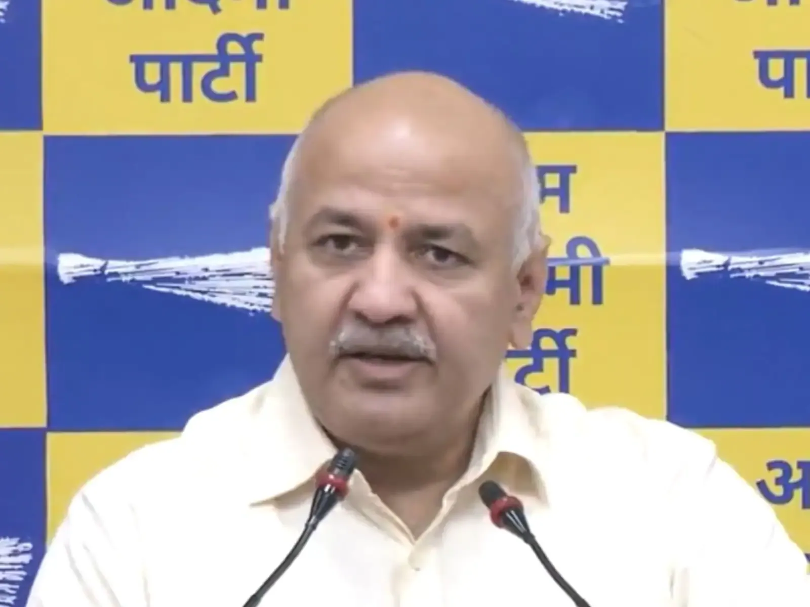 Delhi High Court gears up to pronounce order on Sisodias bail plea in money laundering case Delhi High Court gears up to pronounce order on Sisodias bail plea in money laundering case