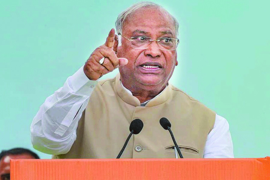 ‘Help develop local leaders, don’t fight among yourselves’