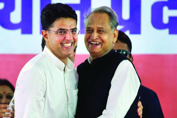Pilot buries hatchet with Gehlot