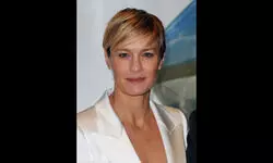 Robin Wright to direct romance drama Bingo