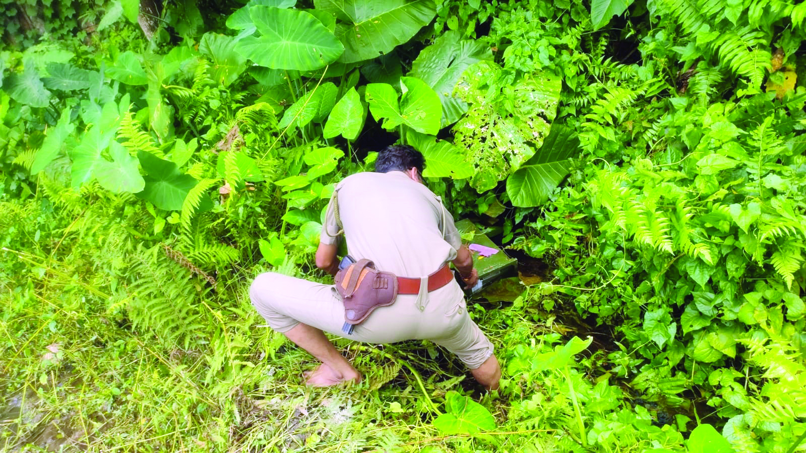 Two ballot boxes recovered from pond in Jalpaiguri Two ballot boxes recovered from pond in Jalpaiguri