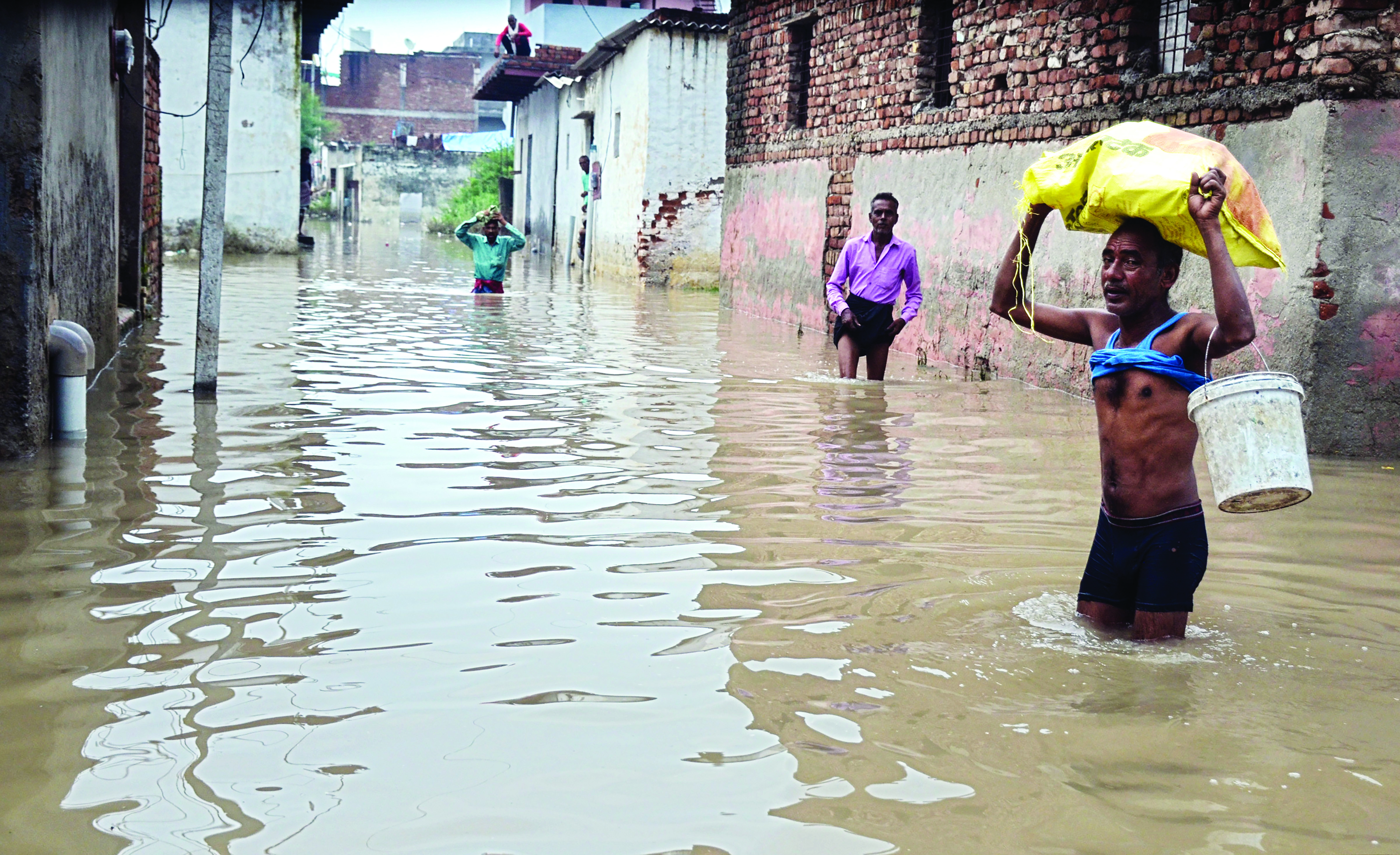 Parts of Ggm remain waterlogged even as rain subsides Parts of Ggm remain waterlogged even as rain subsides