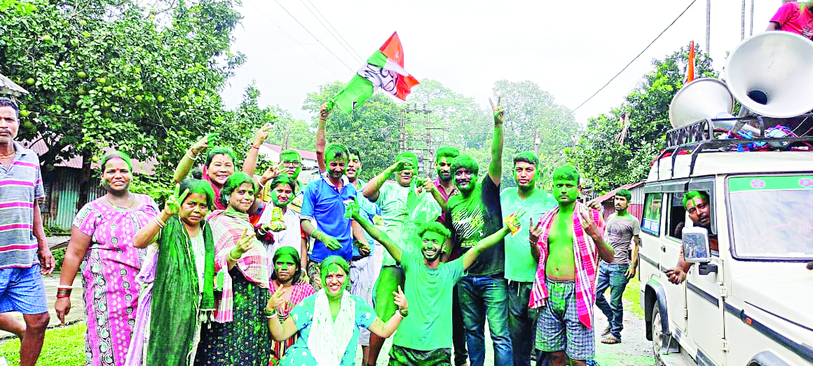 Out of 1,252, TMC bags 246 seats, leads in 173, till 6 pm
