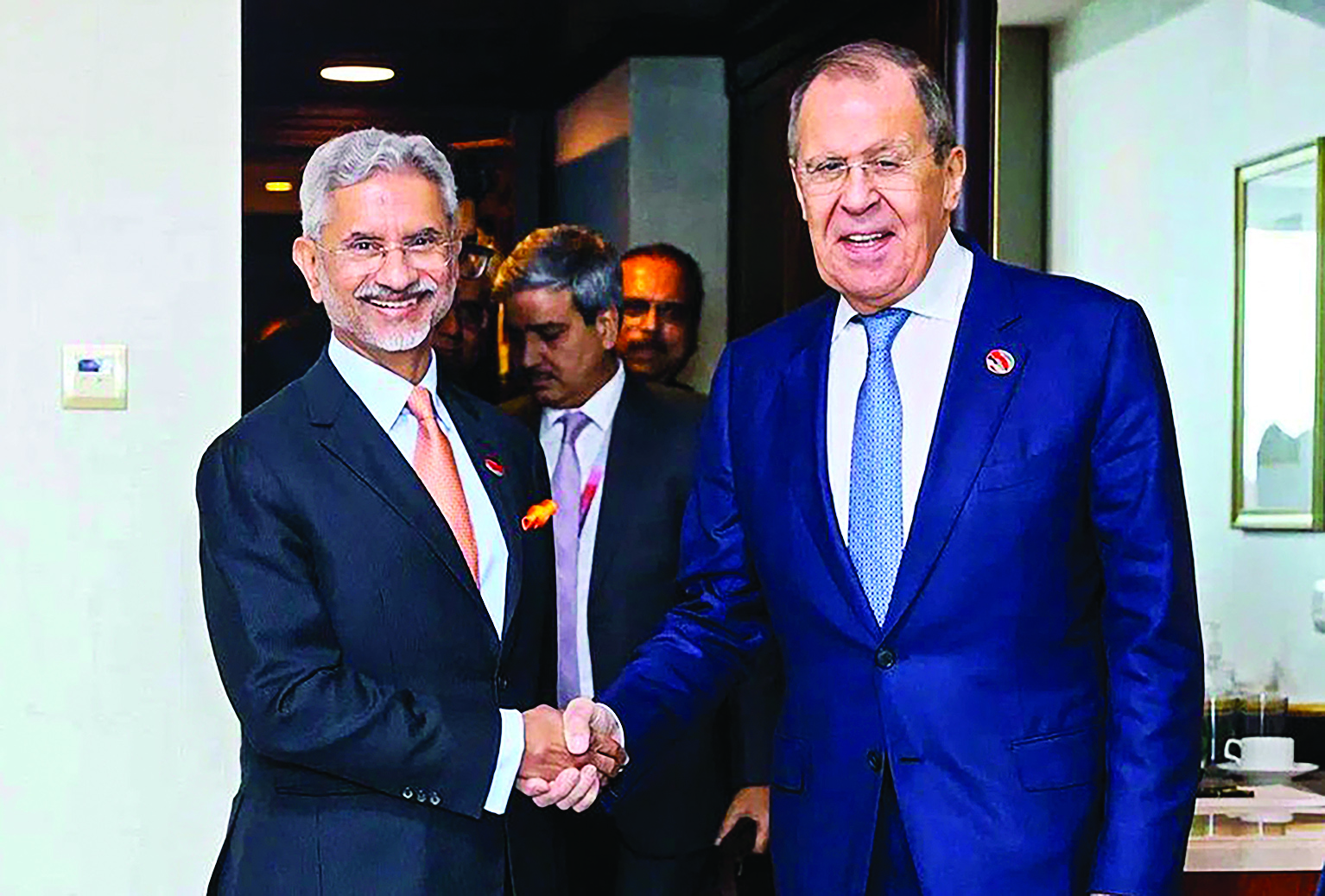 Jaishankar discusses economic issues, Ukraine with Lavrov Jaishankar discusses economic issues, Ukraine with Lavrov
