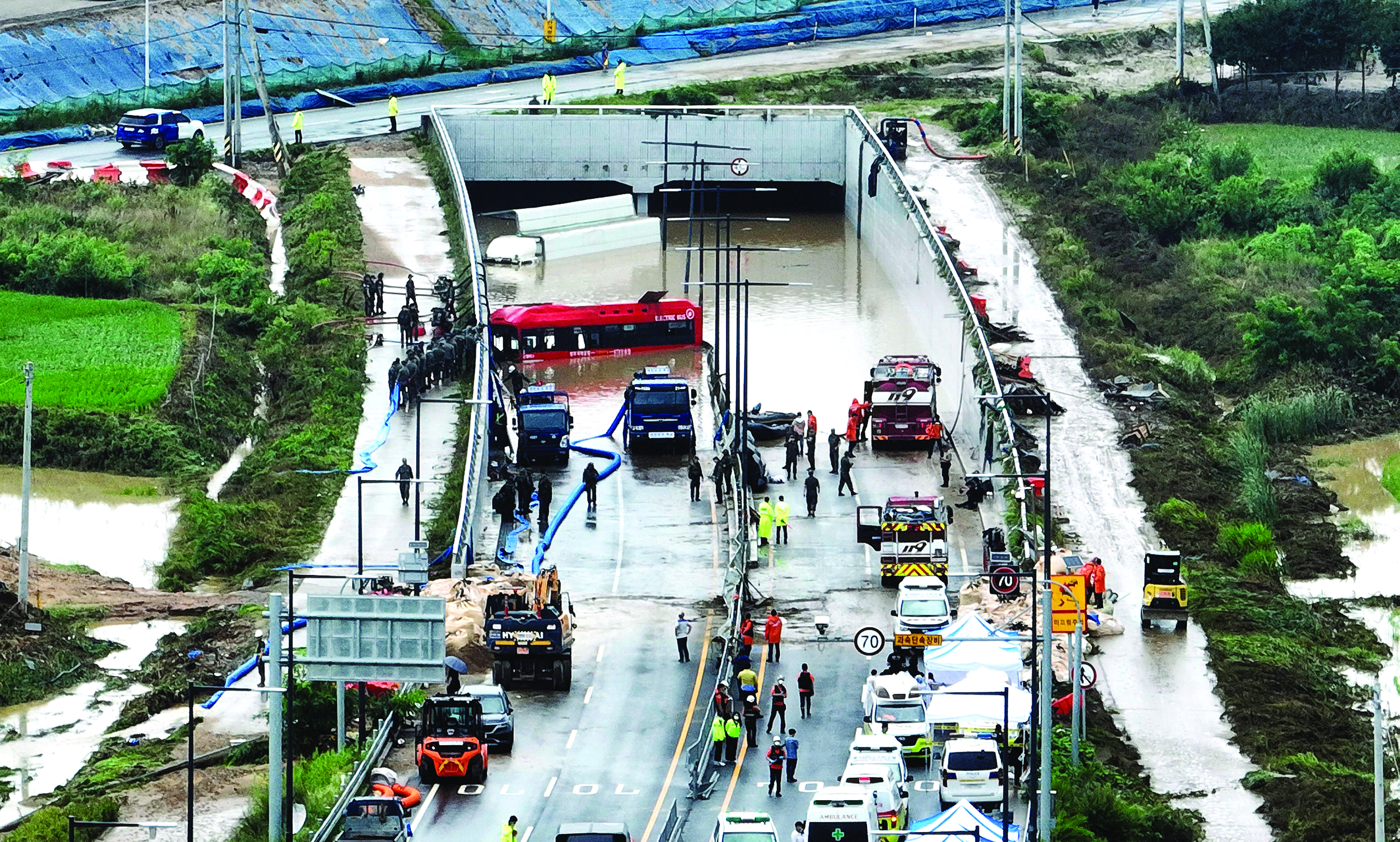 Heavy rains and flooding leave 37 dead in South Korea Heavy rains and flooding leave 37 dead in South Korea