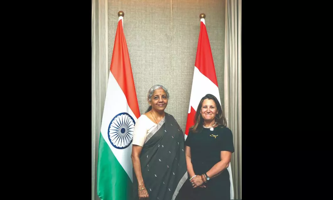 FM discusses trade negotiation progress with Canadian Dy PM FM discusses trade negotiation progress with Canadian Dy PM