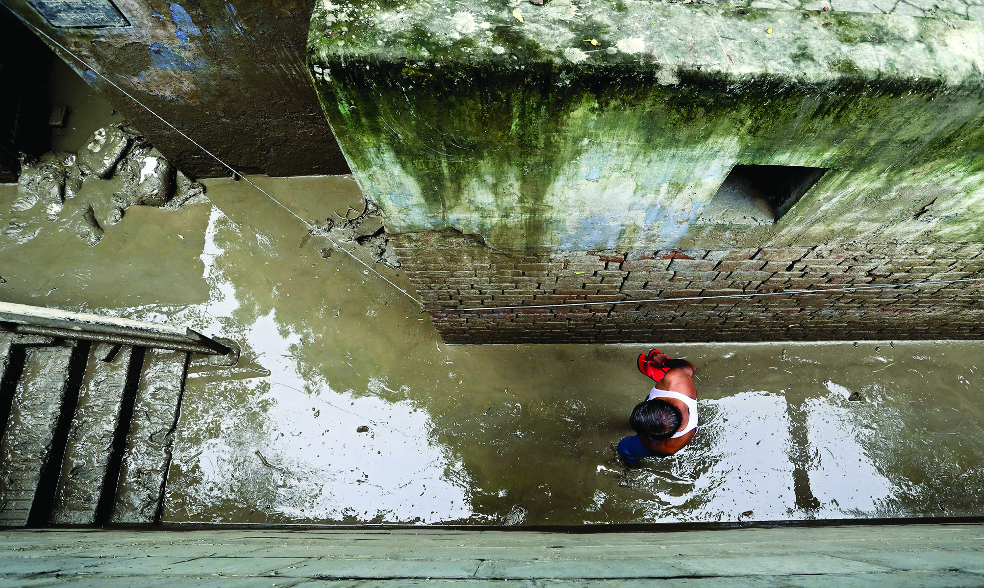 Water level of Yamuna rises slightly to 205.92 metres