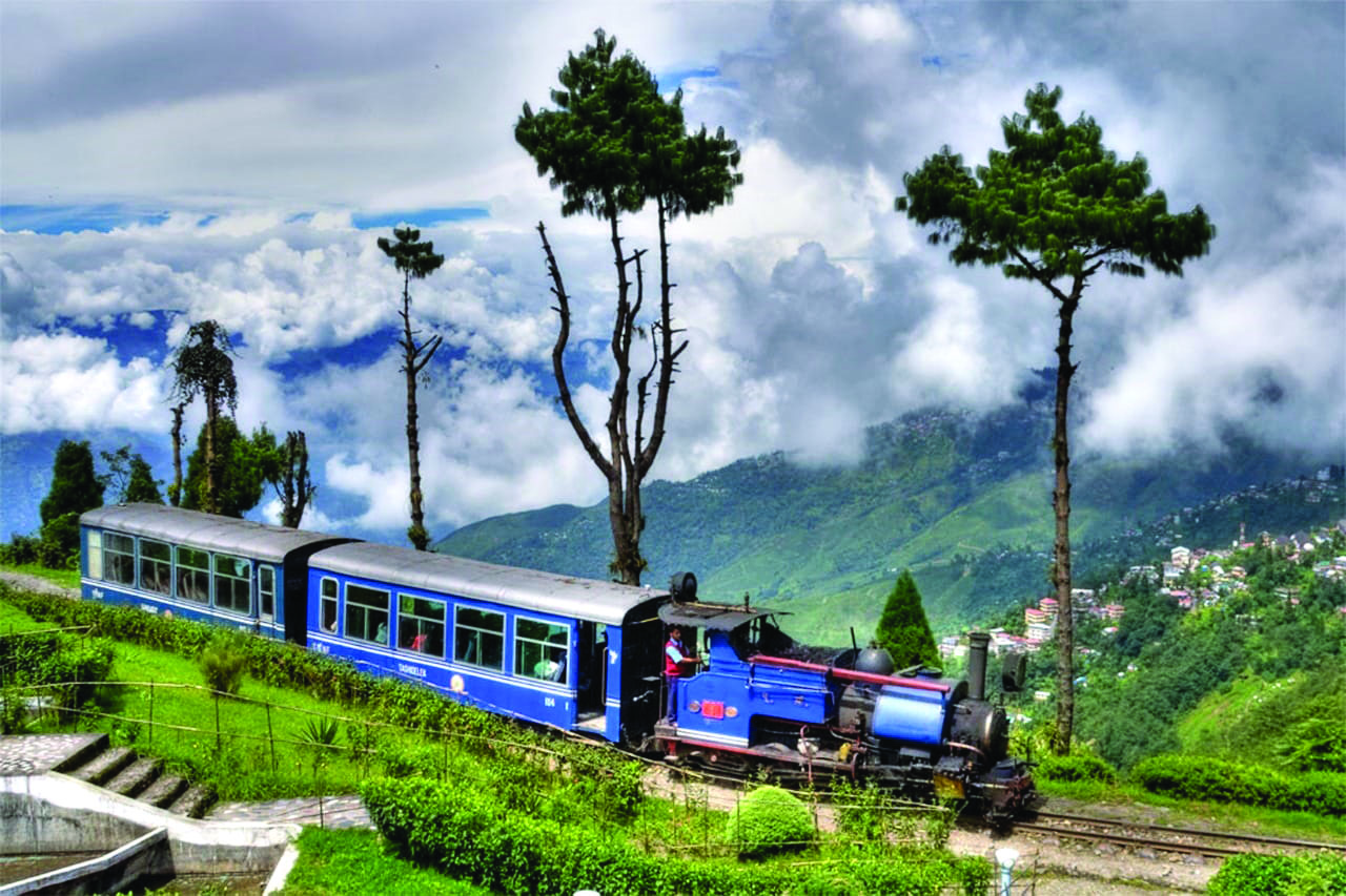 Northeast Frontier Railway slashes number of Darjeeling Himalayan Railway Joy Ride services
