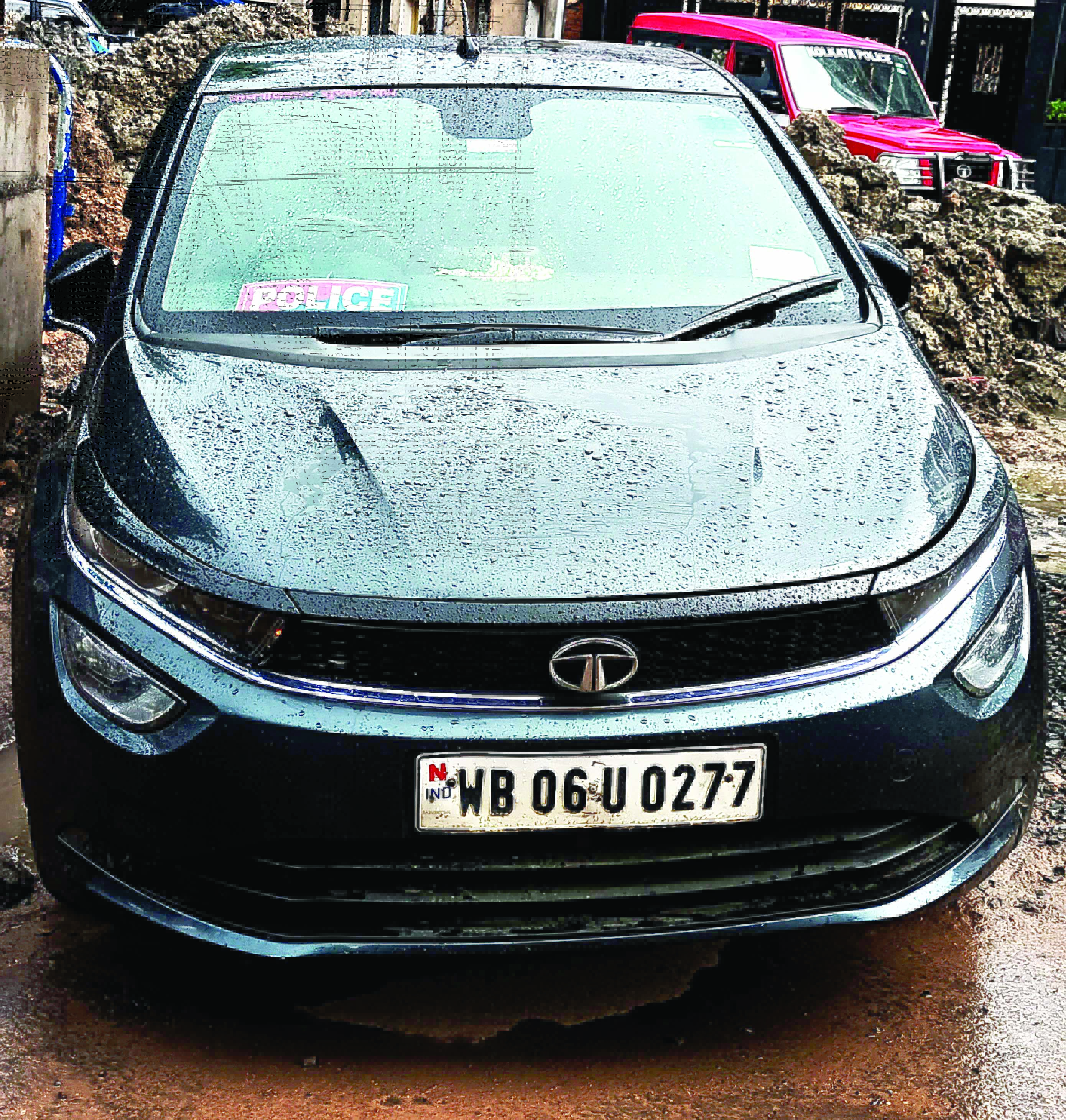 Man held for trying to enter Mamata’s home with arms in car