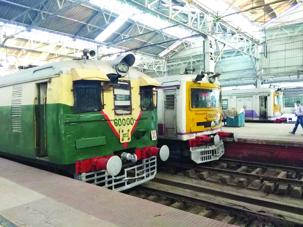 Youth dead after being hit by local train in Barasat