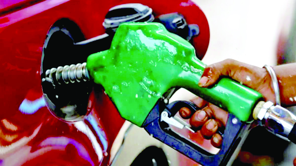 Sri Lankan govt to introduce MRP for fuel from next month