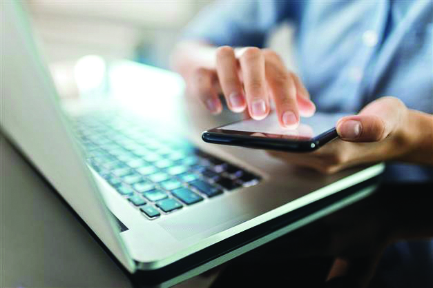 ‘Govt officers entitled to mobile, laptop costing up to Rs 1.3 lakh’