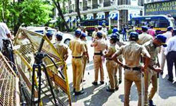 Maharashtra: ‘No contractual hiring of police, Mumbai short of 10,000 cops’