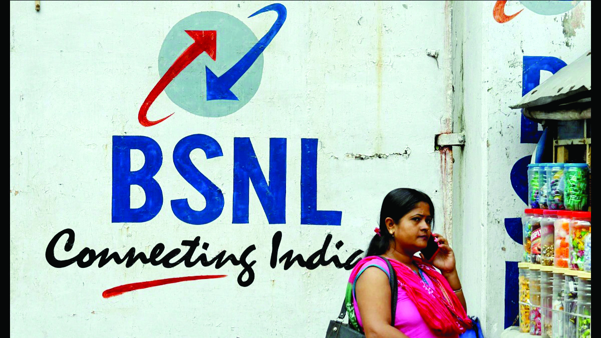 ‘Of 1.37 crore new customers, BSNL loses 65.81 lakh last year’ ‘Of 1.37 crore new customers, BSNL loses 65.81 lakh last year’