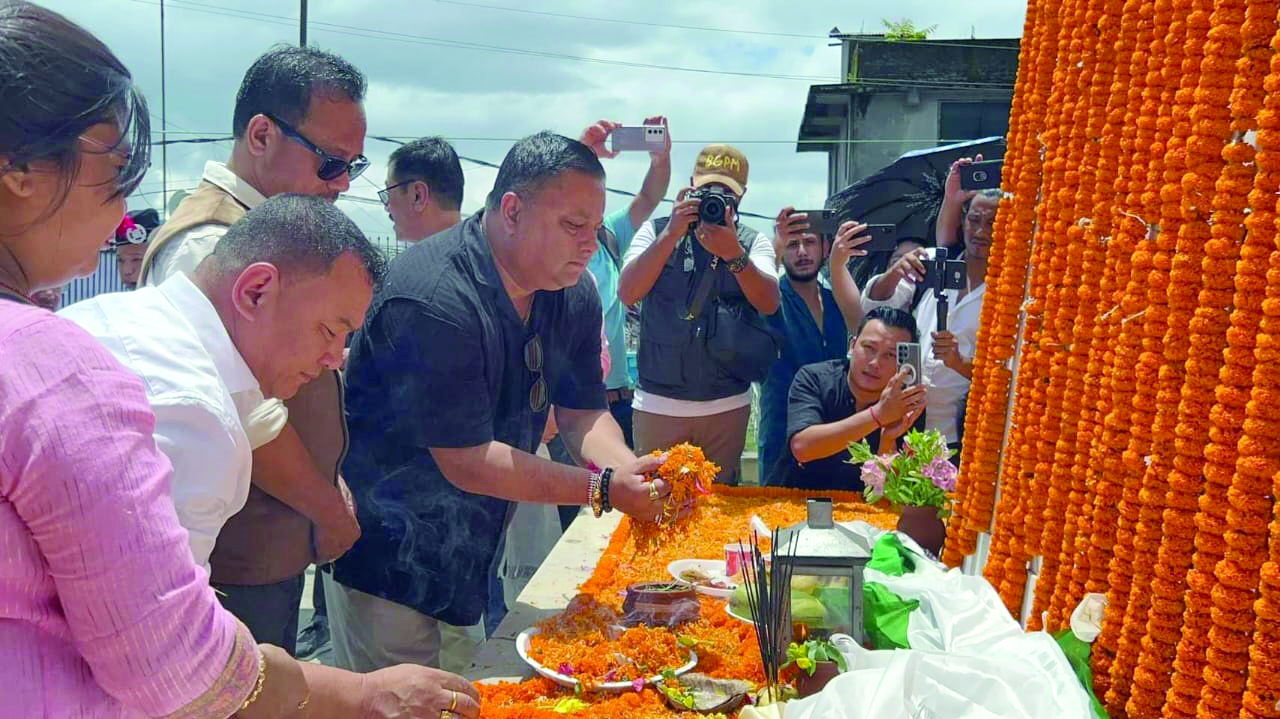 Hill parties issue ultimatum to Union govt over Gorkha impasse Hill parties issue ultimatum to Union govt over Gorkha impasse