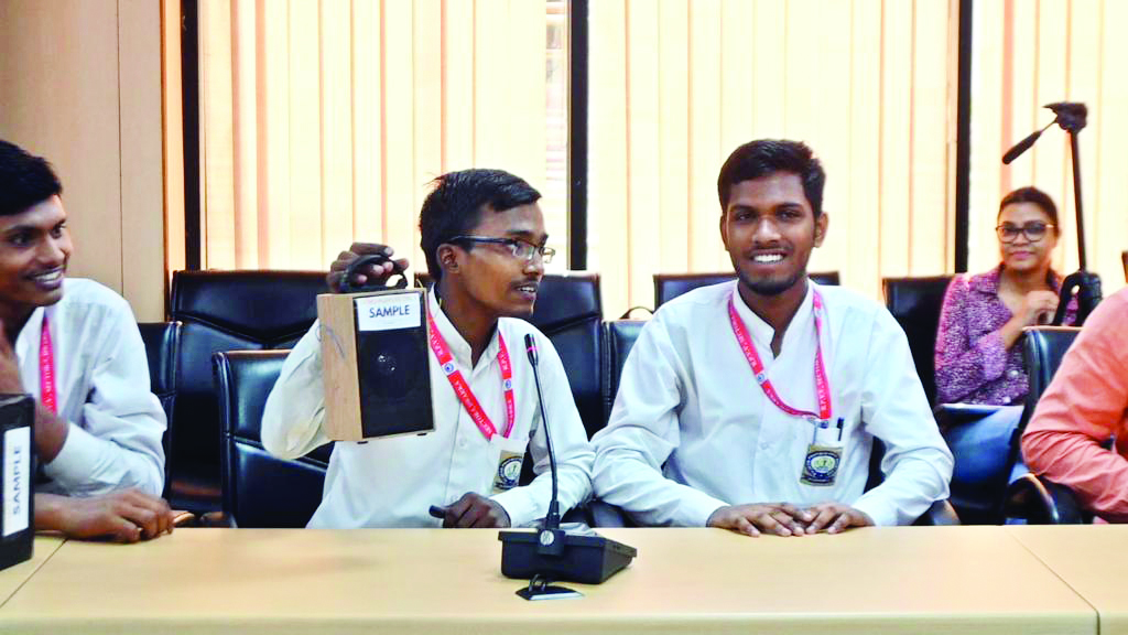 Govt school students shine in Business Blasters 2023