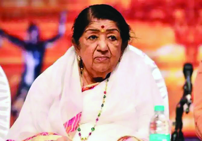 Lata Mangeshkar’s classic melodies ring out at London’s Royal Albert Hall