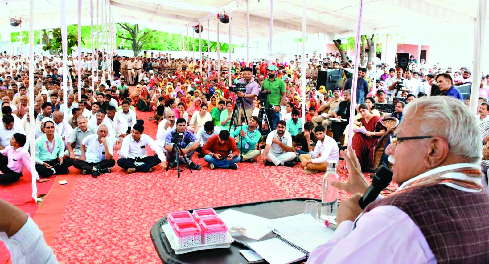 Haryana CM addresses Jan Samvad in Kanina of Ateli Assembly constituency Haryana CM addresses Jan Samvad in Kanina of Ateli Assembly constituency