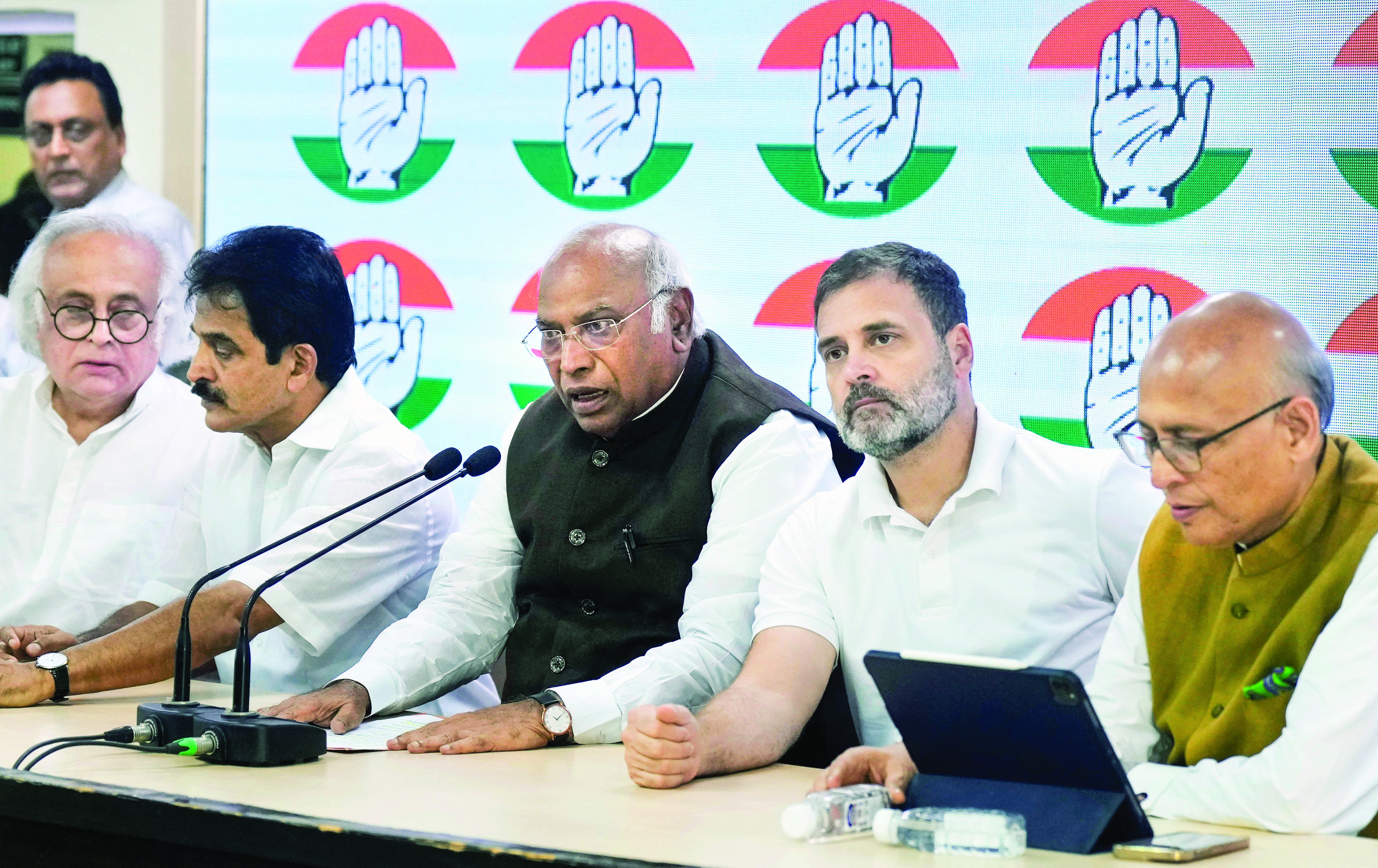 Oppn bloc INDIA hails Apex Court relief to Rahul Gandhi