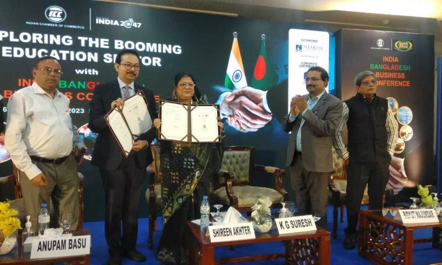 MOU signed between Sister Nivedita University and University of Chittagong