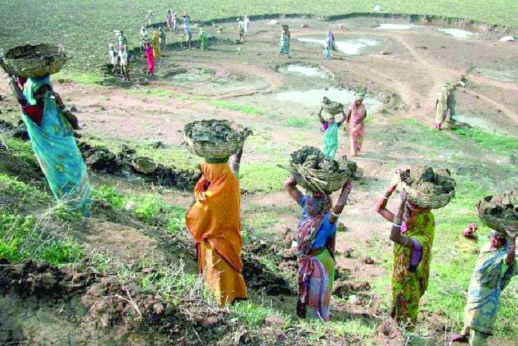 Jalpaiguri dist: Work under MGNREGA comes to a halt as Centre freezes funds