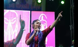Saayoni Ghosh on director Raj Chakraborty - ‘Friend, philosopher, guide and mentor’ Saayoni Ghosh on director Raj Chakraborty - ‘Friend, philosopher, guide and mentor’