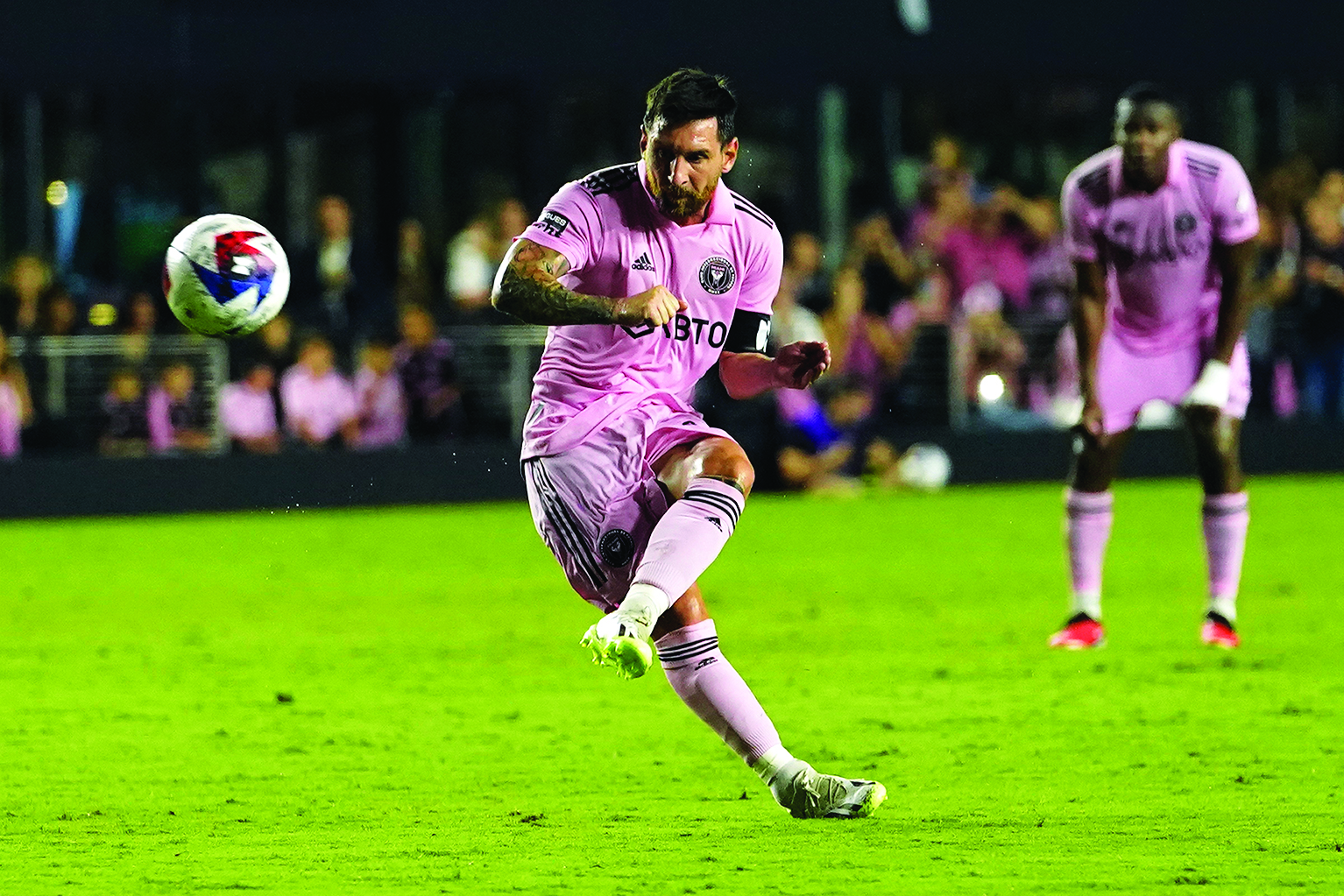 Messi sparkles again on free kick with tying goal, Inter Miami beat FC Dallas in shootout