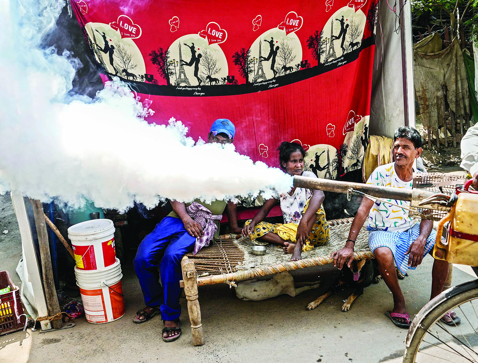 Delhi reports 105 dengue cases in a wk Delhi reports 105 dengue cases in a wk