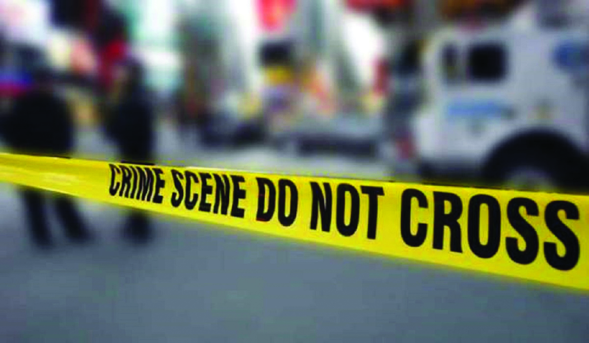 Photographer stabbed by man, his minor son in Delhi’s Subzi Mandi Photographer stabbed by man, his minor son in Delhi’s Subzi Mandi