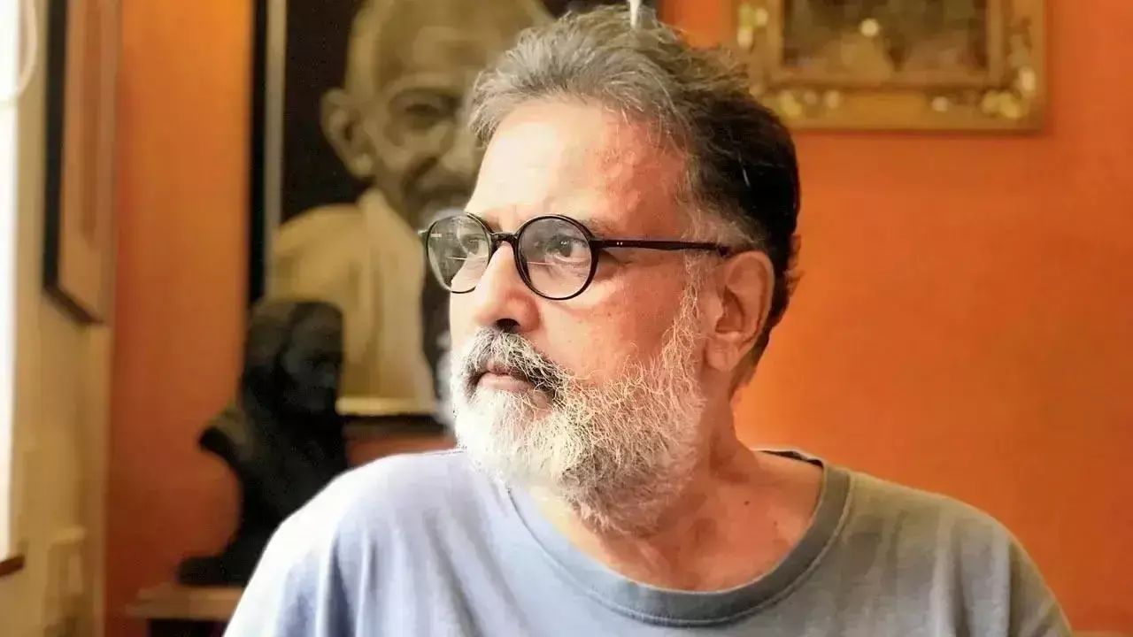 Mahatma Gandhis great grandson Tushar Gandhi claims he was detained on way to commemorate Quit India Day Mahatma Gandhis great grandson Tushar Gandhi claims he was detained on way to commemorate Quit India Day