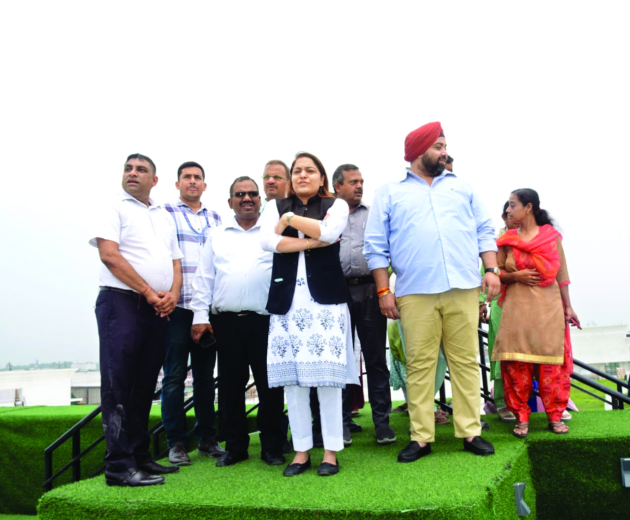Mayor Oberoi inspects Gandhi Maidan multi-level parking lot Mayor Oberoi inspects Gandhi Maidan multi-level parking lot