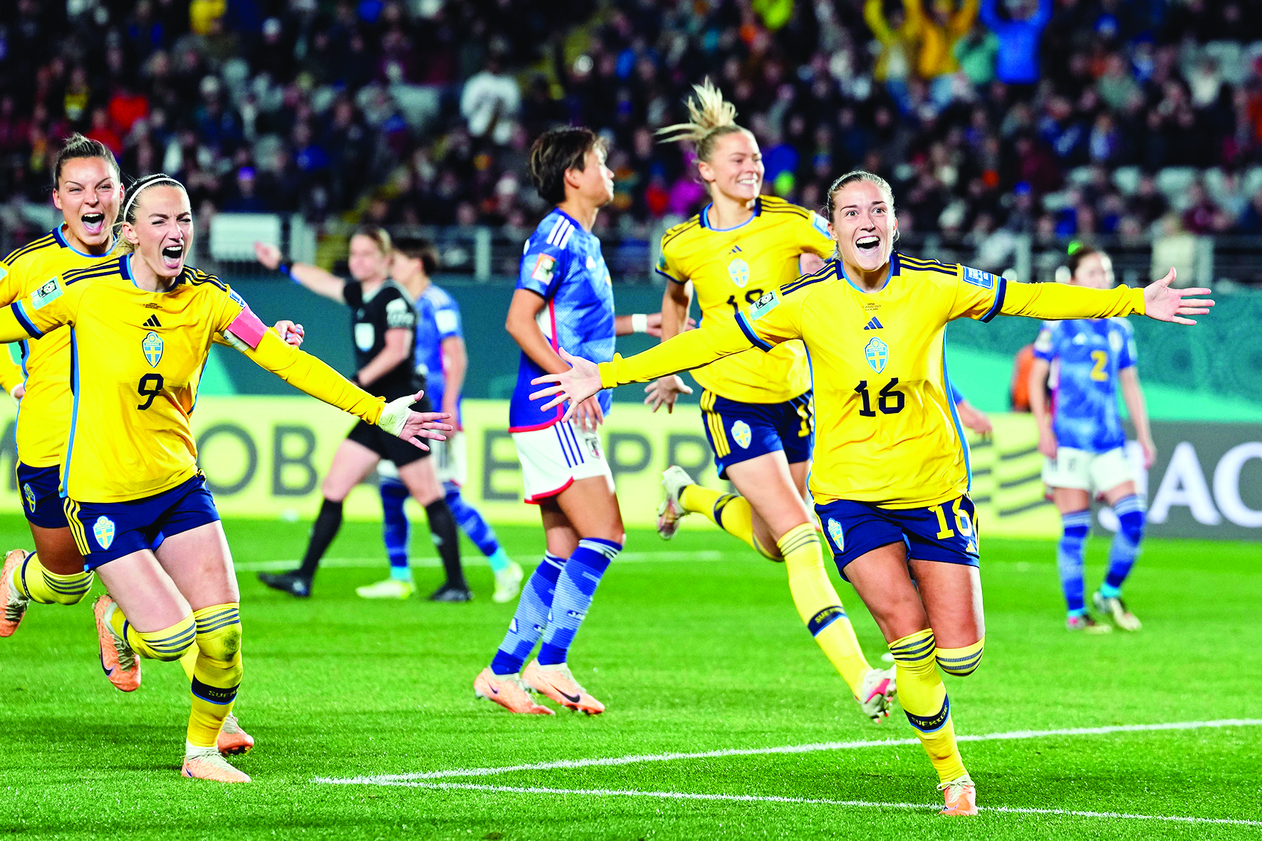 Sweden beat Japan to set up WC semi-final against Spain