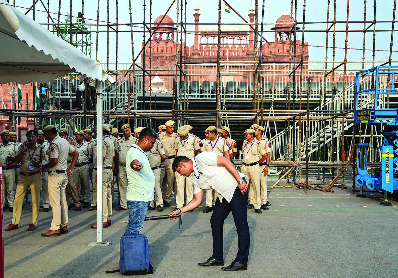 I-Day: Face recognition cameras and 10,000   security personnel to be deployed at Red Fort