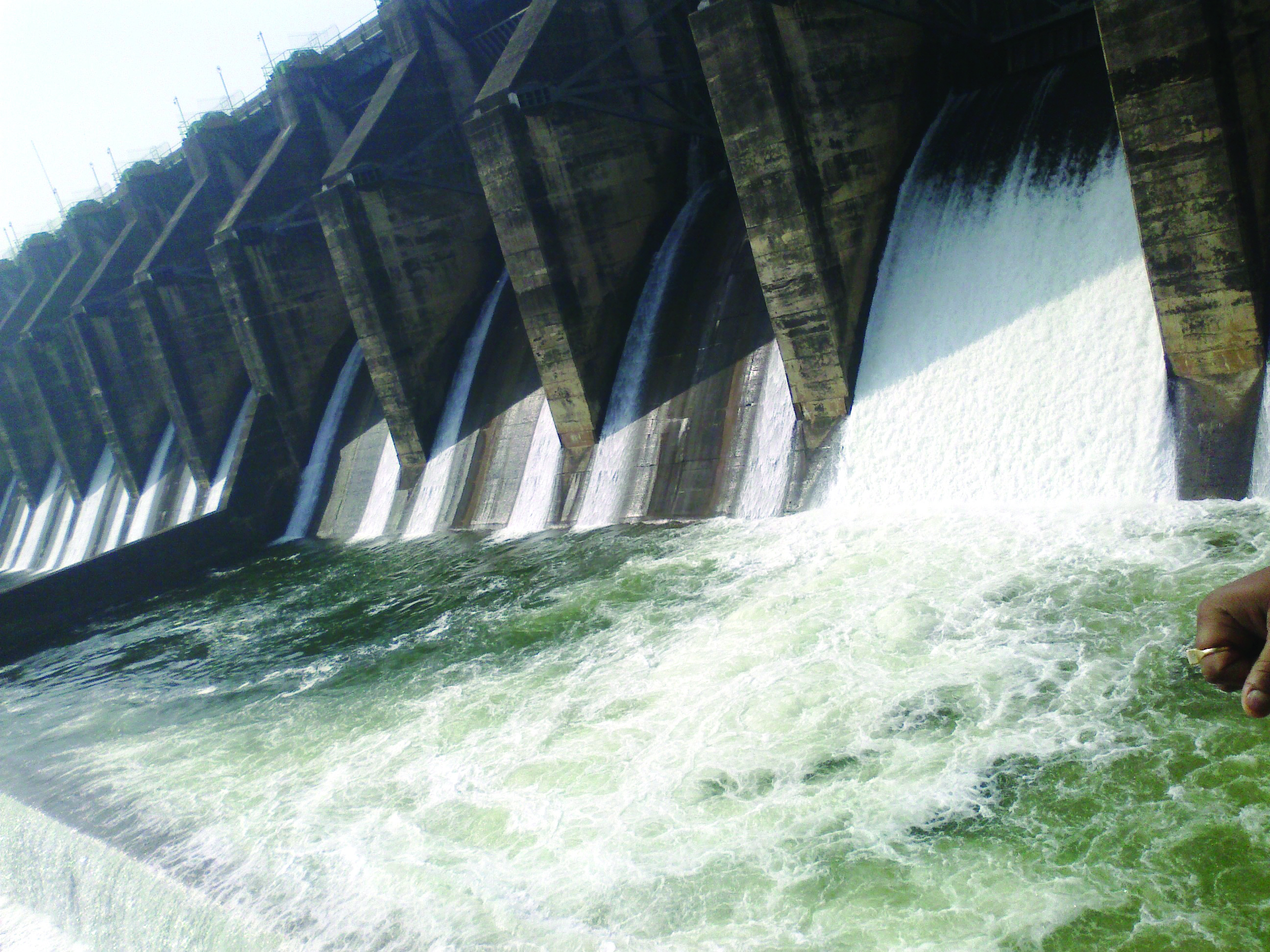 People affected by hydel projects in Arunachal will be compensated handsomely: Power Min People affected by hydel projects in Arunachal will be compensated handsomely: Power Min