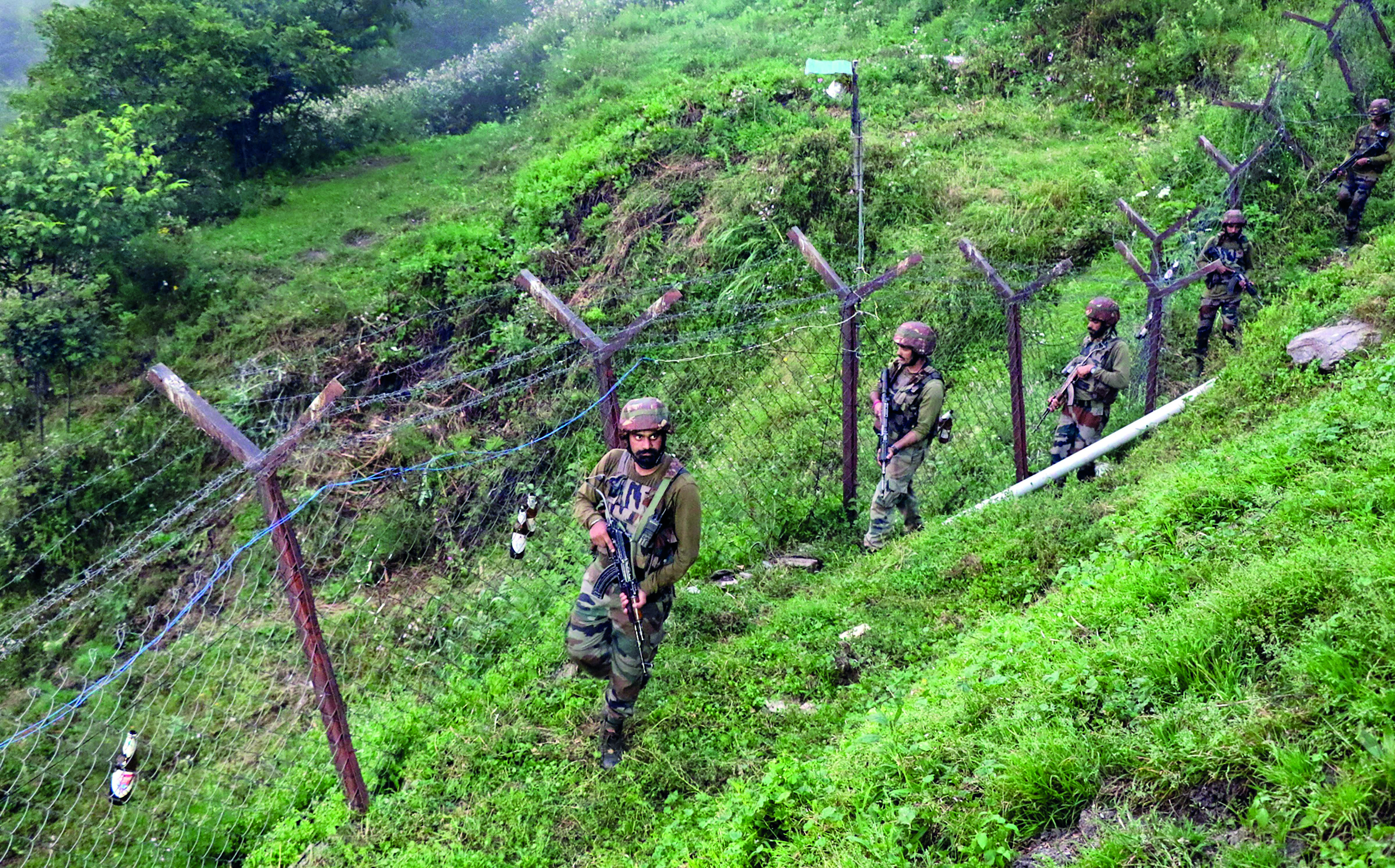 Smart fences set up along LoC to thwart infiltration attempts
