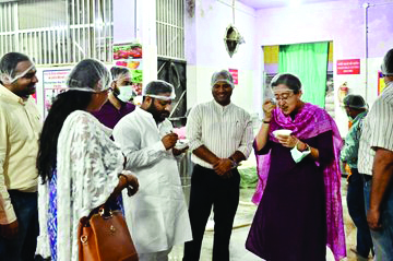 Delhi WCD minister inspects centralised Anganwadi kitchen Delhi WCD minister inspects centralised Anganwadi kitchen