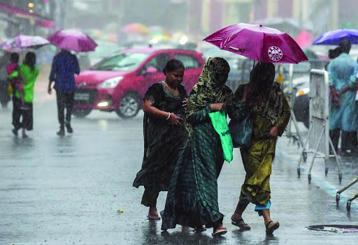 Heavy rainfall predicted for coastal dists in next 24 hours