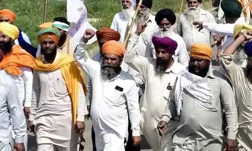 Ahead of protest in Chandigarh, farmers claim several of their leaders detained by Punjab Police