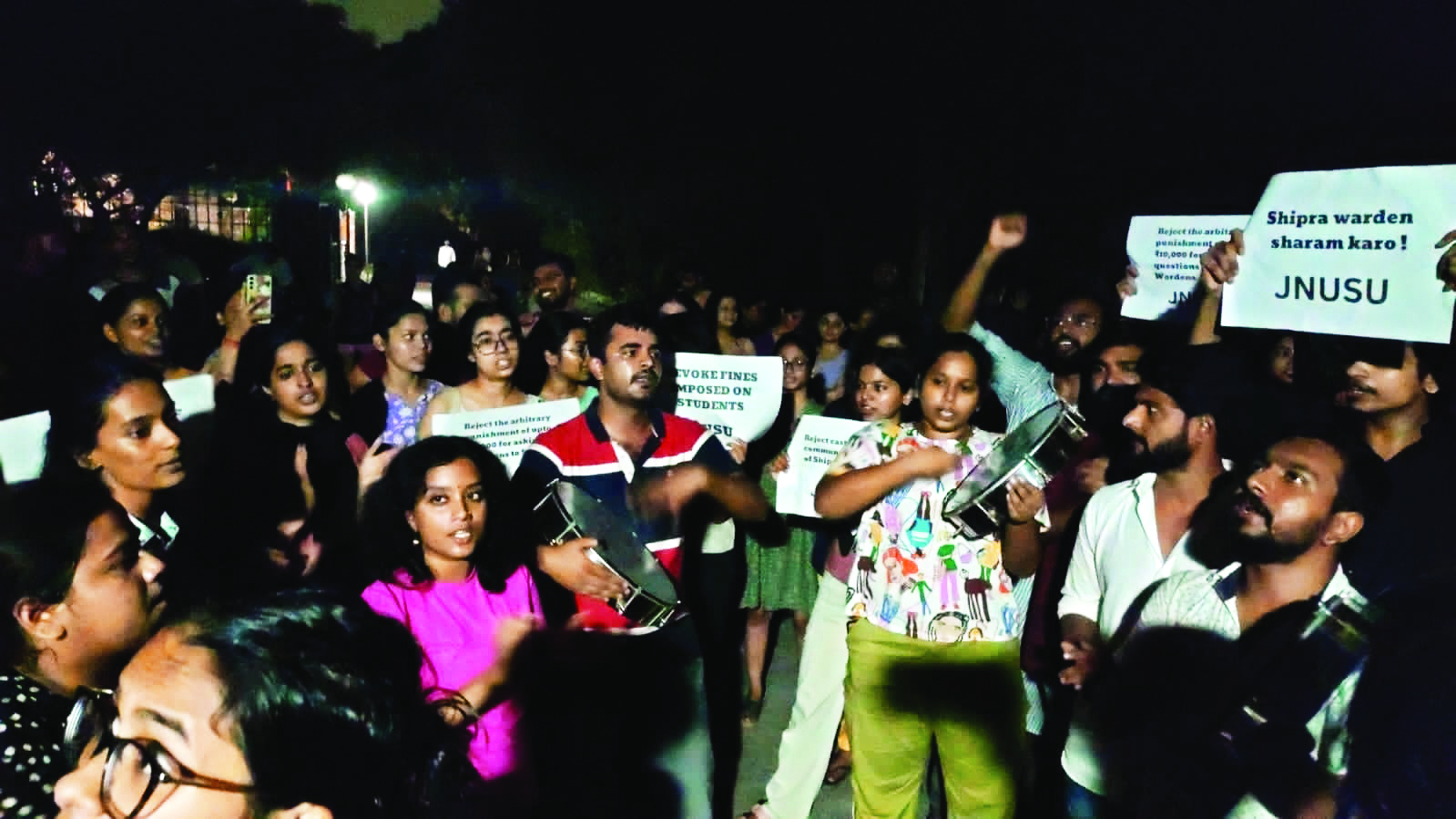 Students allege JNU wardens misusing hostel facilities Students allege JNU wardens misusing hostel facilities