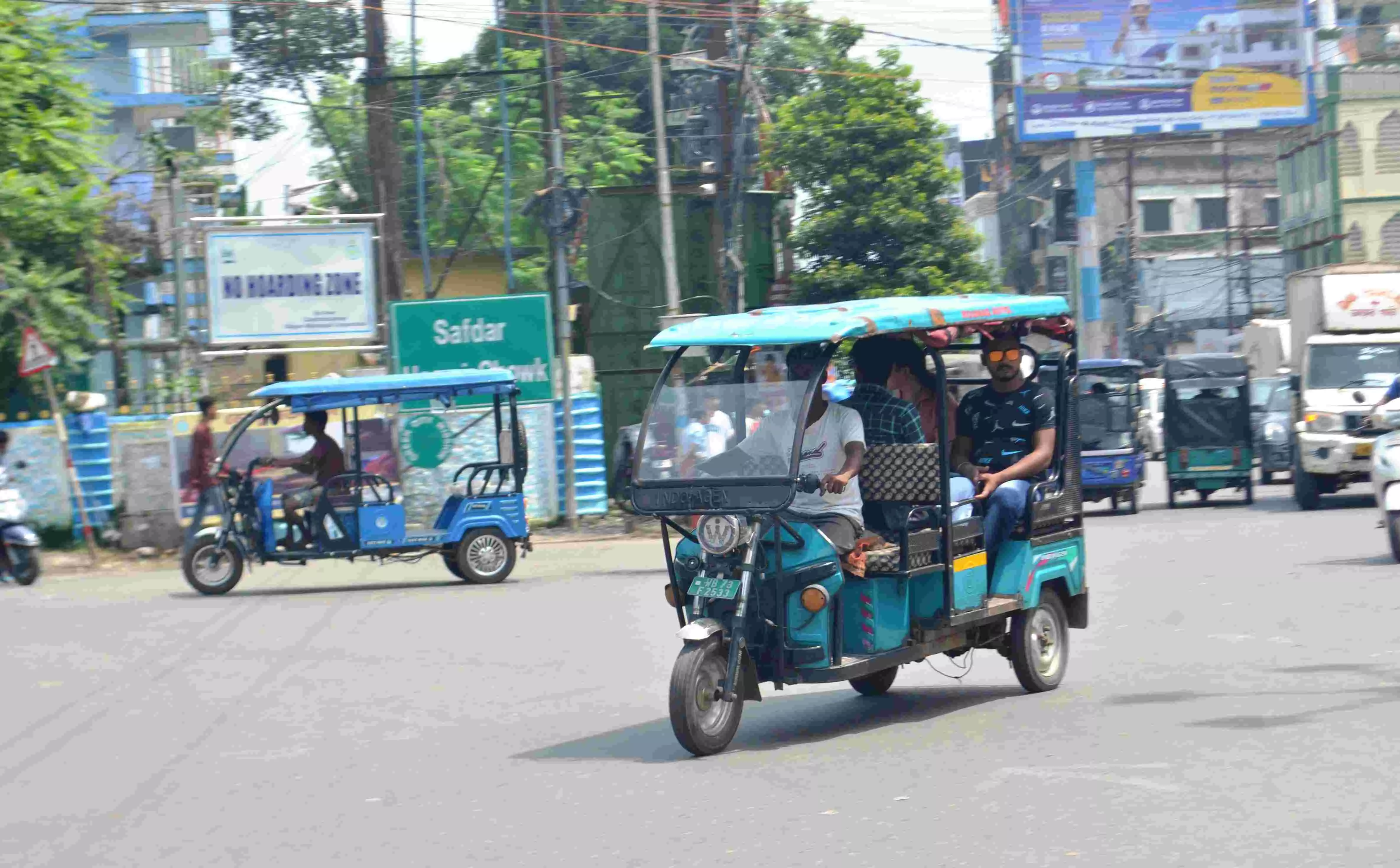 Balurghat Motor Owners Association threatens to halt all private bus services