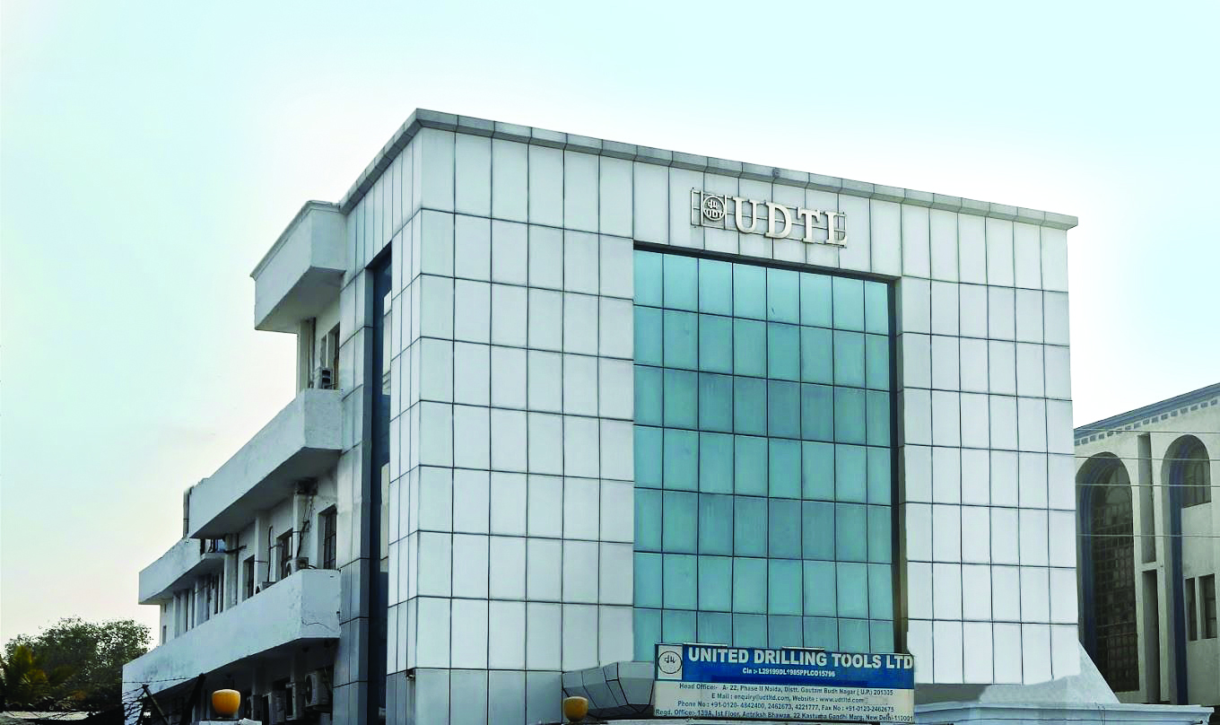 2 killed, 1 injured as pressure pipe explodes in Noida factory