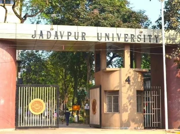 Jadavpur University: Officiating VC meets Bengal Guv for emergency review