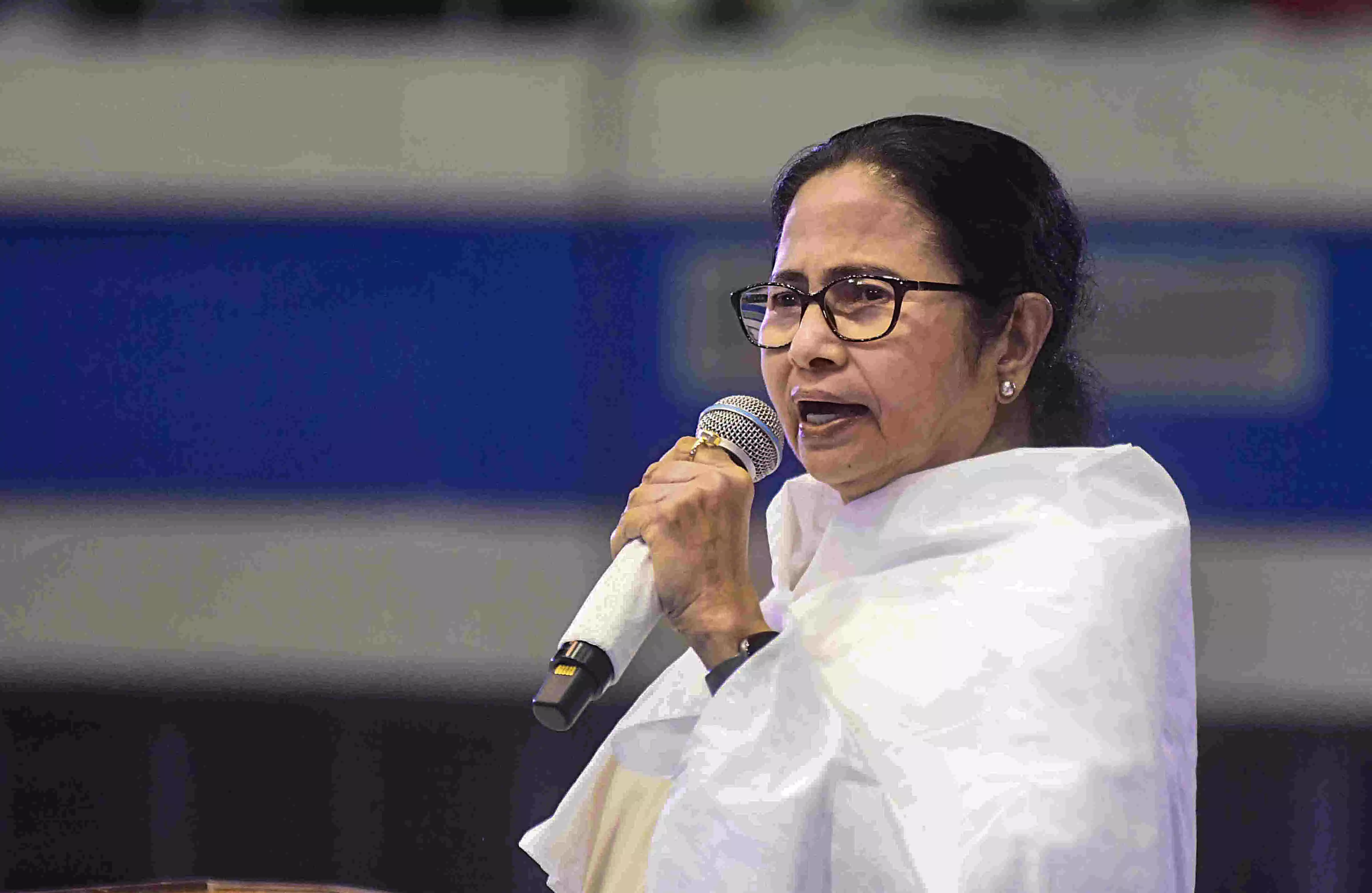 Mamata asks serial makers to ensure that an accused gets deserved punishment even in a work of art