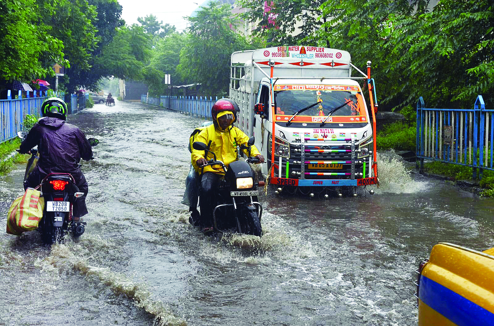 Several South Bengal districts hit by heavy rainfall